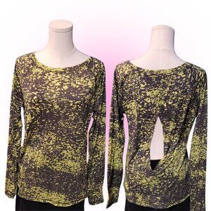 TE VERDE SEMI SHEER LONG SLEEVE WOMEN'S CUT OUT BACK YOGA TOP SHIRT EUC M